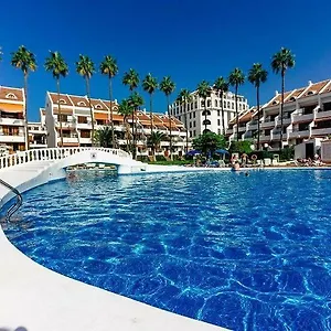 https://cozy-seaside-apartment-215-in-parque-santiago-2.in-canary-islands.com